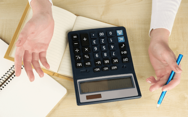 Senator中性廣告筆 - 港生活玩樂誌 Senator品牌書寫工具成立於1920年。 德國進口墨水,書寫性能優良,出墨連續,線條流暢。 筆身採用多種繽紛色彩,滿足各種書寫喜好。 可以局部印刷LOGO和標語。 客製 - 港生活玩樂誌 Senator中性廣告筆